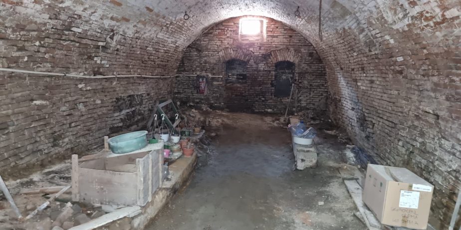 Casă singură pe curte pe str. I. Gh. Duca
