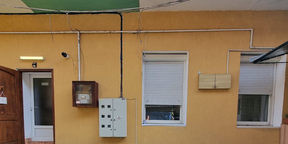 REDUCERE DE PRET – Garsonieră la casă